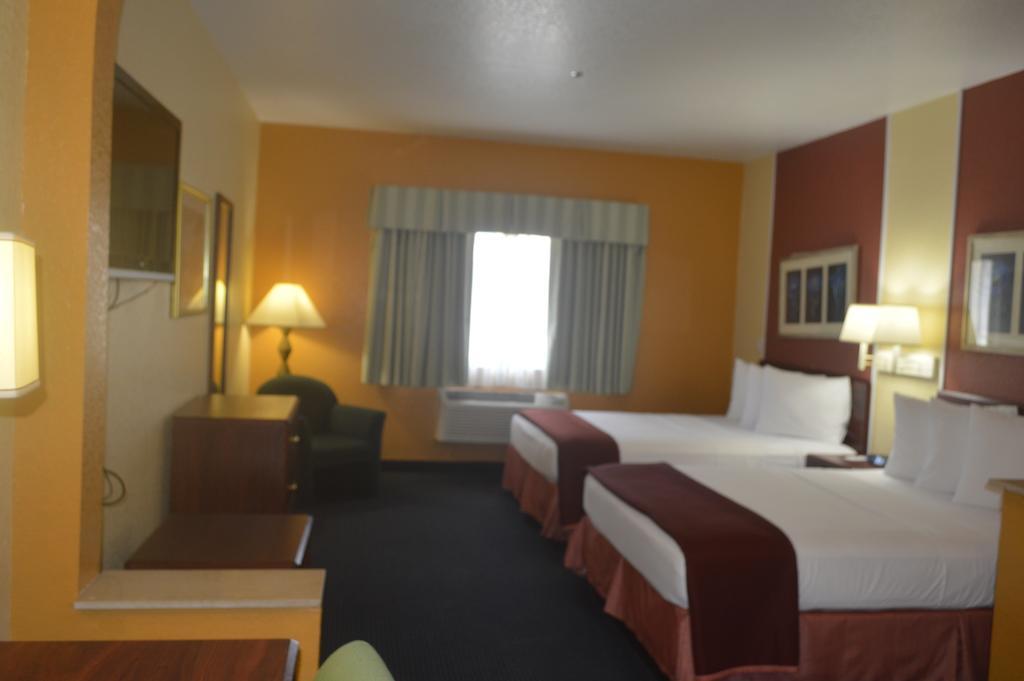 Howard Johnson By Wyndham San Antonio Hotel & Suites Εξωτερικό φωτογραφία